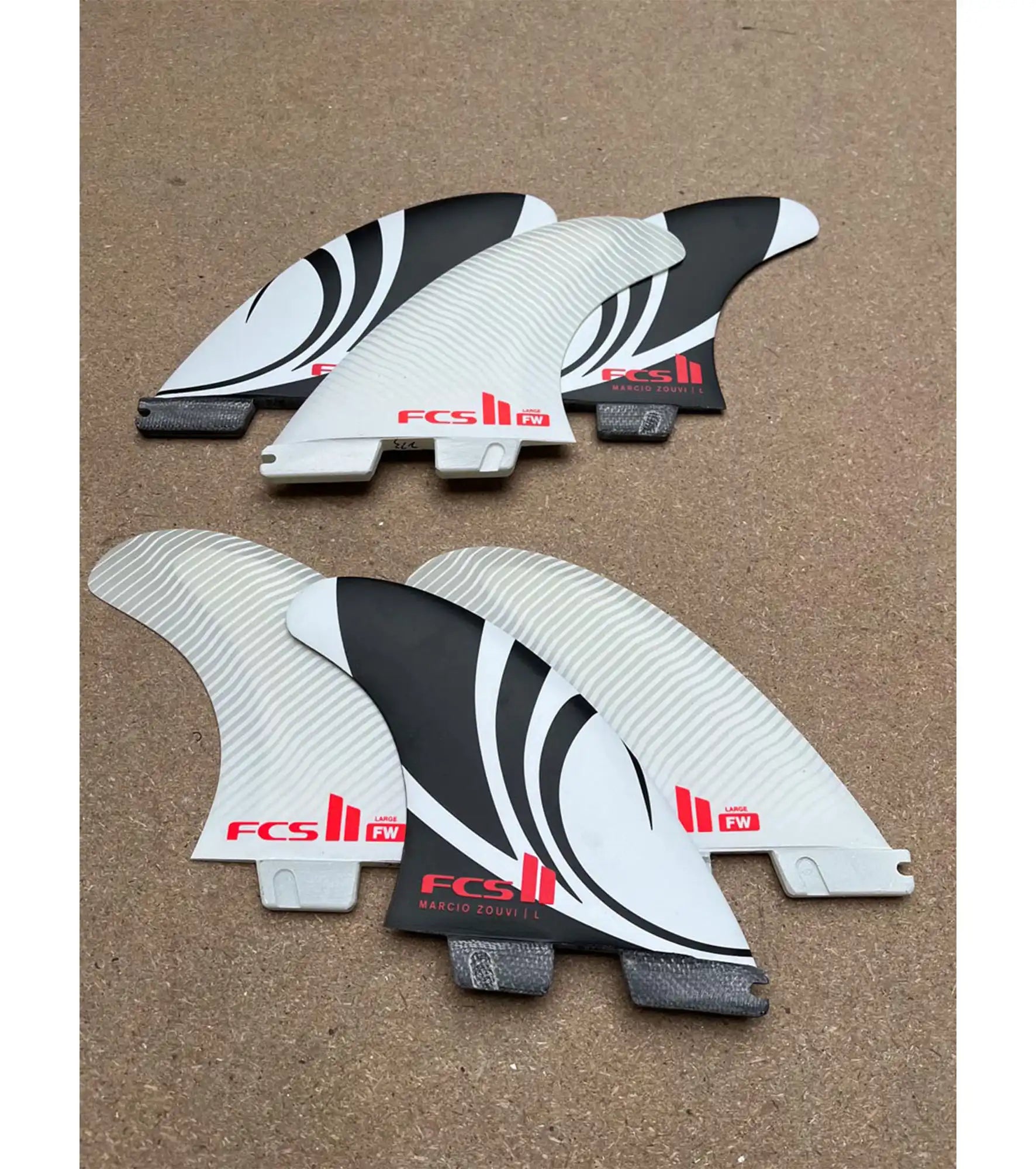 FCS II Sharpeye Performance Core Thruster Fins