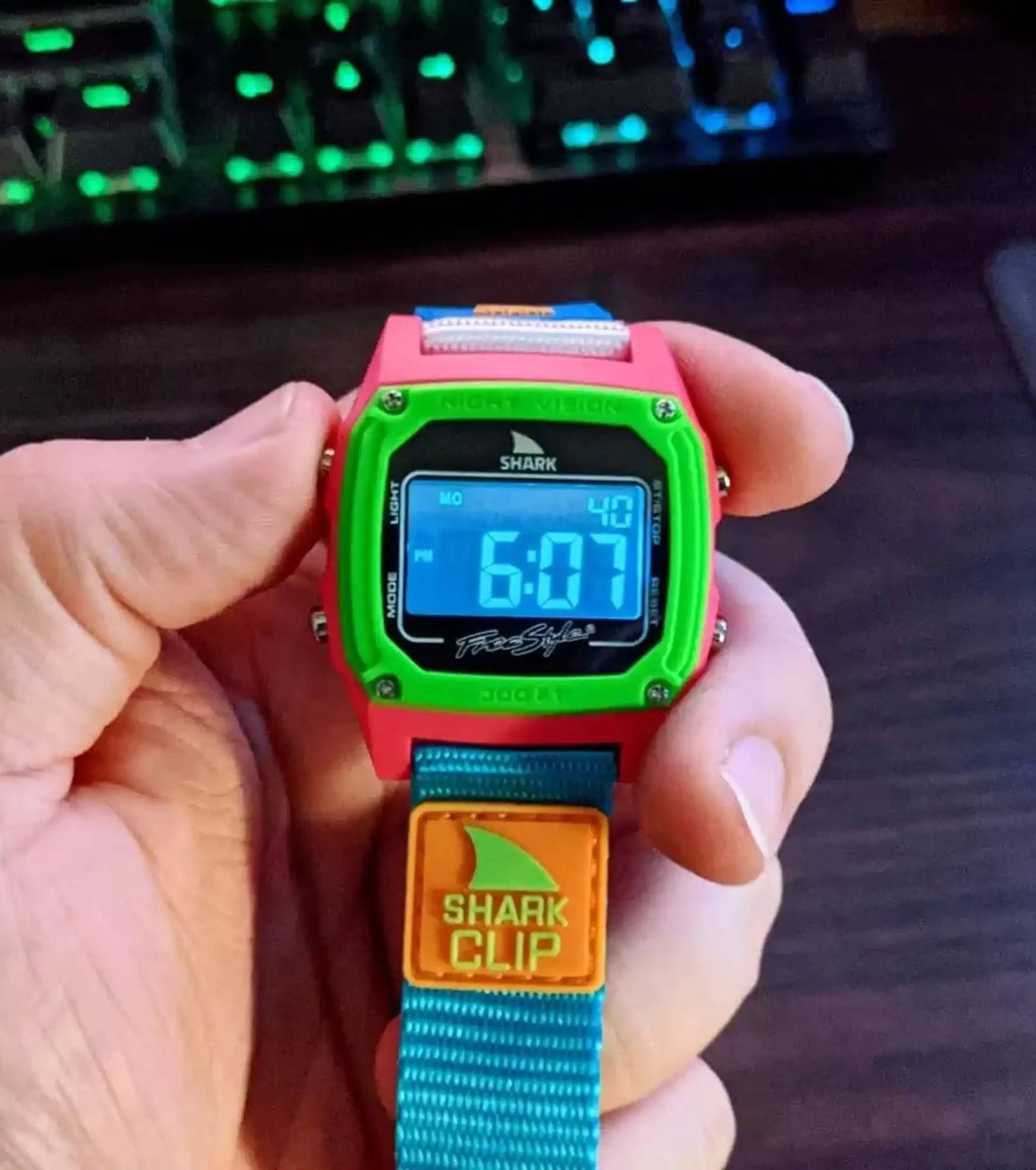 Freestyle - Shark Classic Clip - Black Neon - Watch