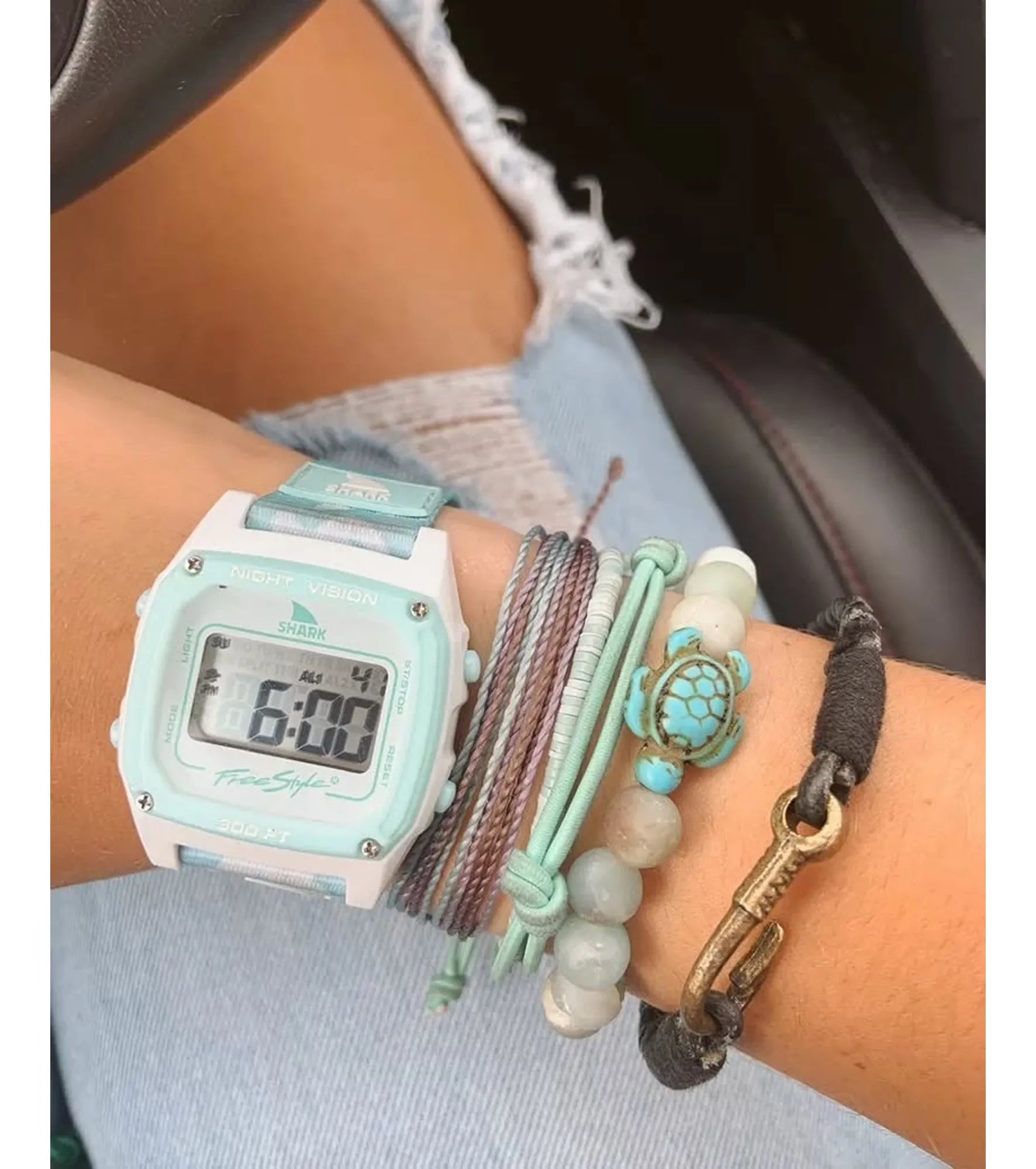 Freestyle - Shark Classic Clip - Trippy Turtle Aqua - Watch