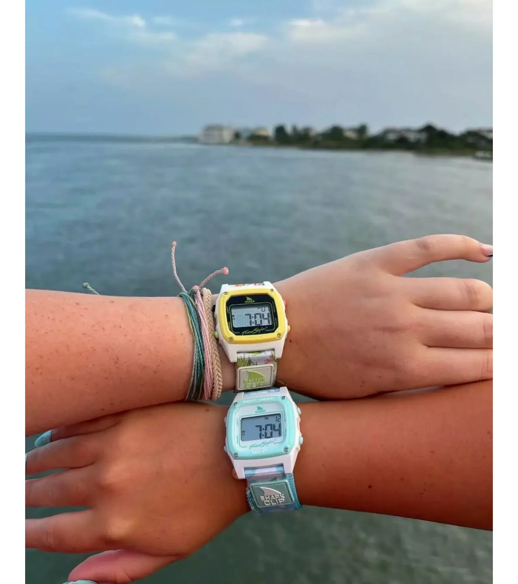 Freestyle - Shark Classic Clip - Trippy Turtle Aqua - Watch