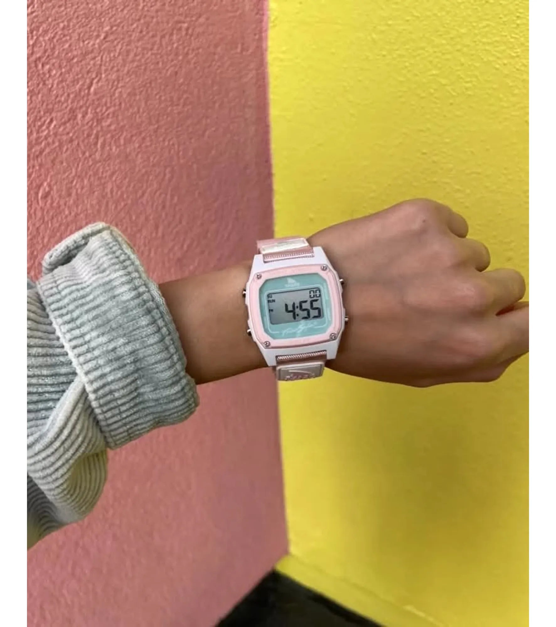 Freestyle - Shark Classic Leash - Bashful - Watch