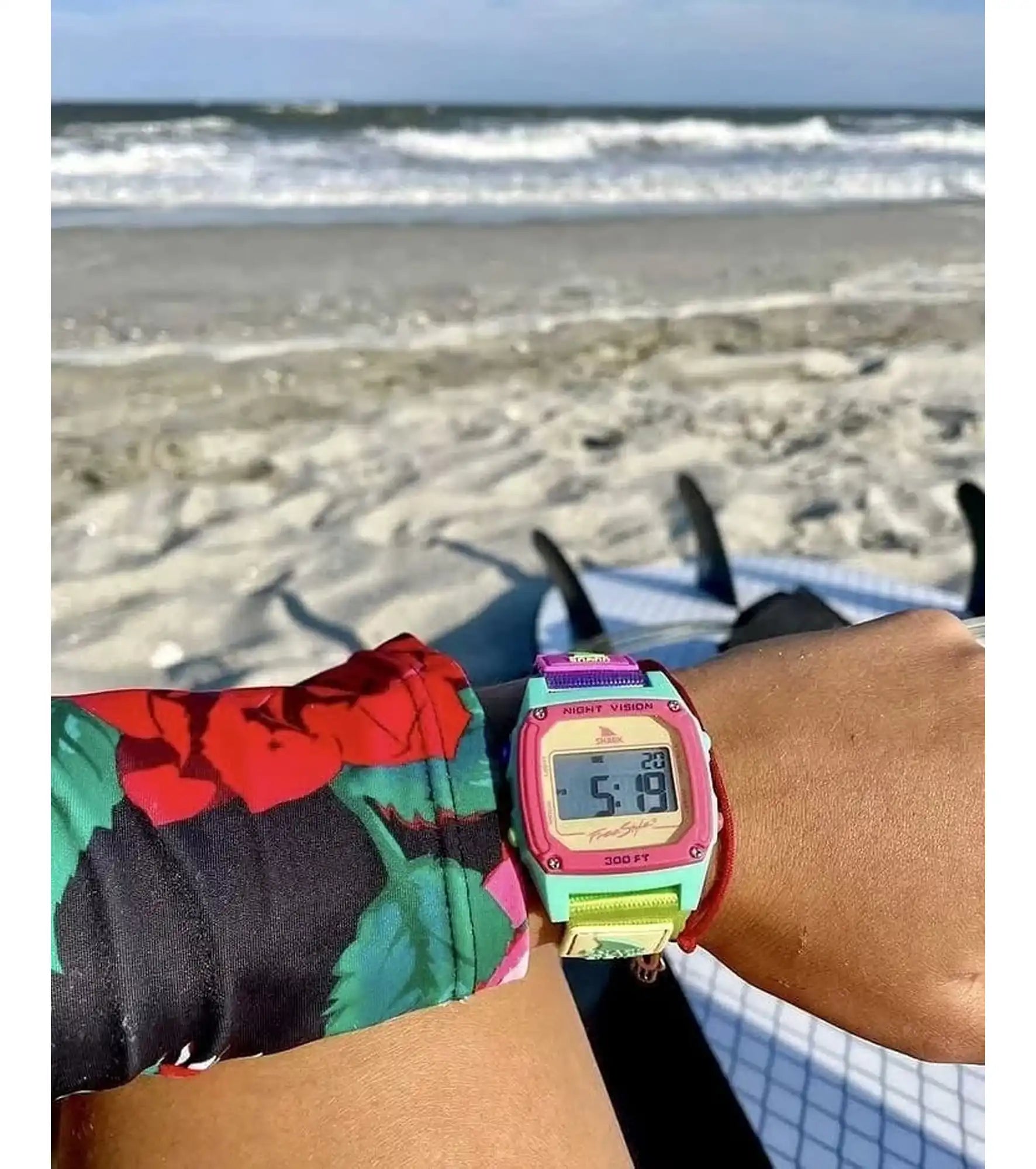 Freestyle - Shark Classic Clip - Sour Apple - Watch
