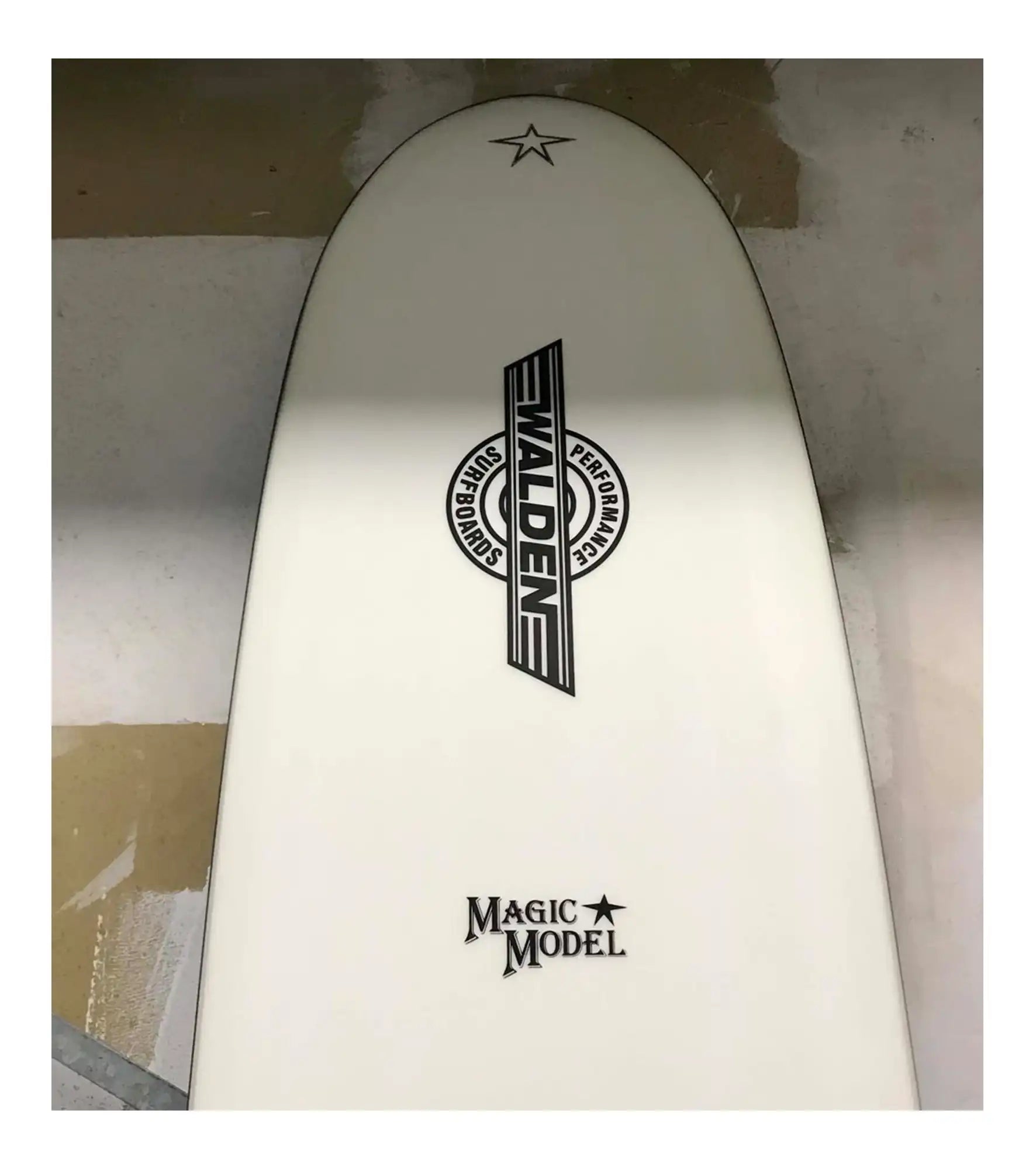 Walden Magic Model - Fusion Parabolic - FCS II - 2 + 1 Fin FACTORY SECOND