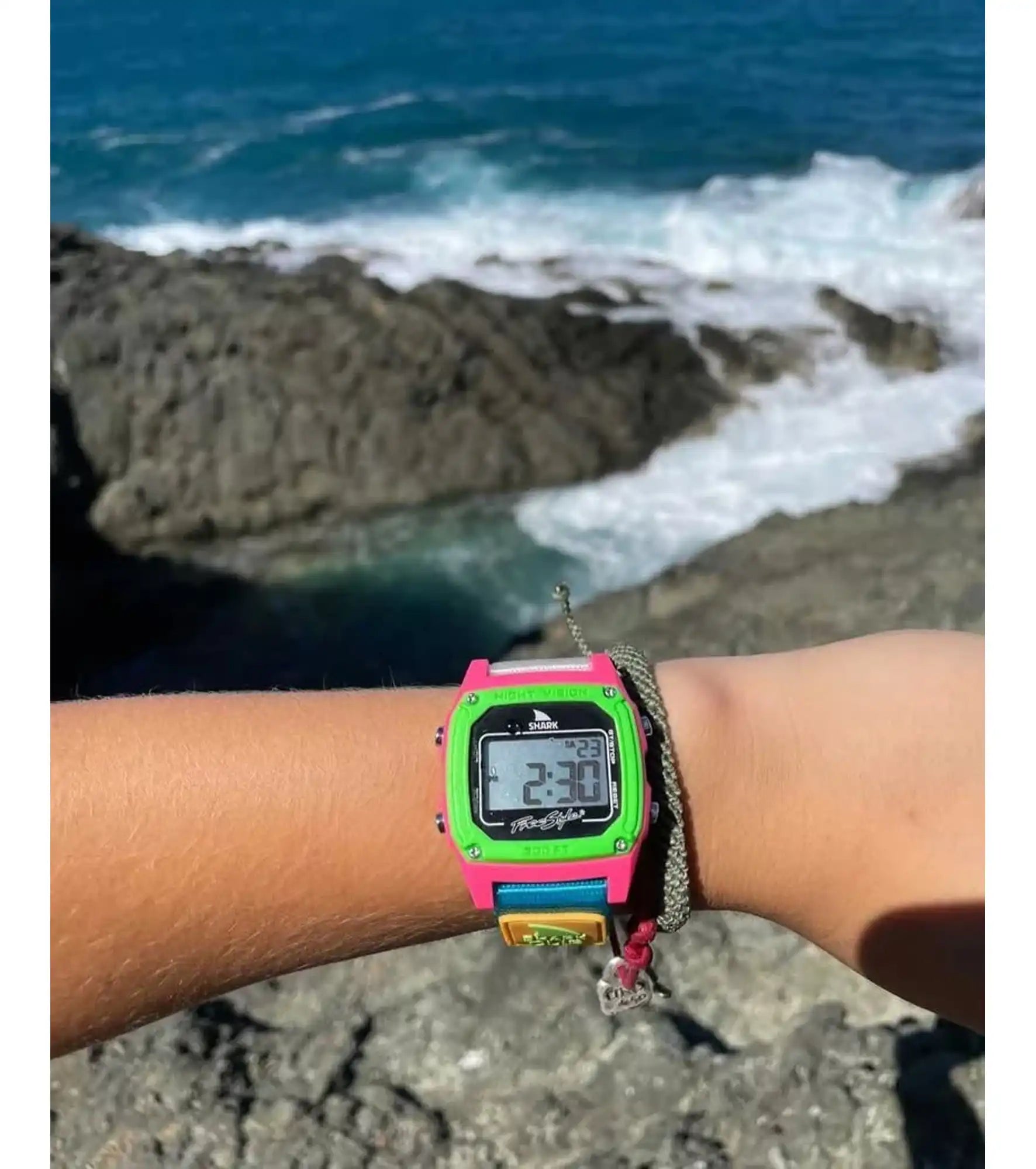 Freestyle - Shark Classic Clip - Black Neon - Watch