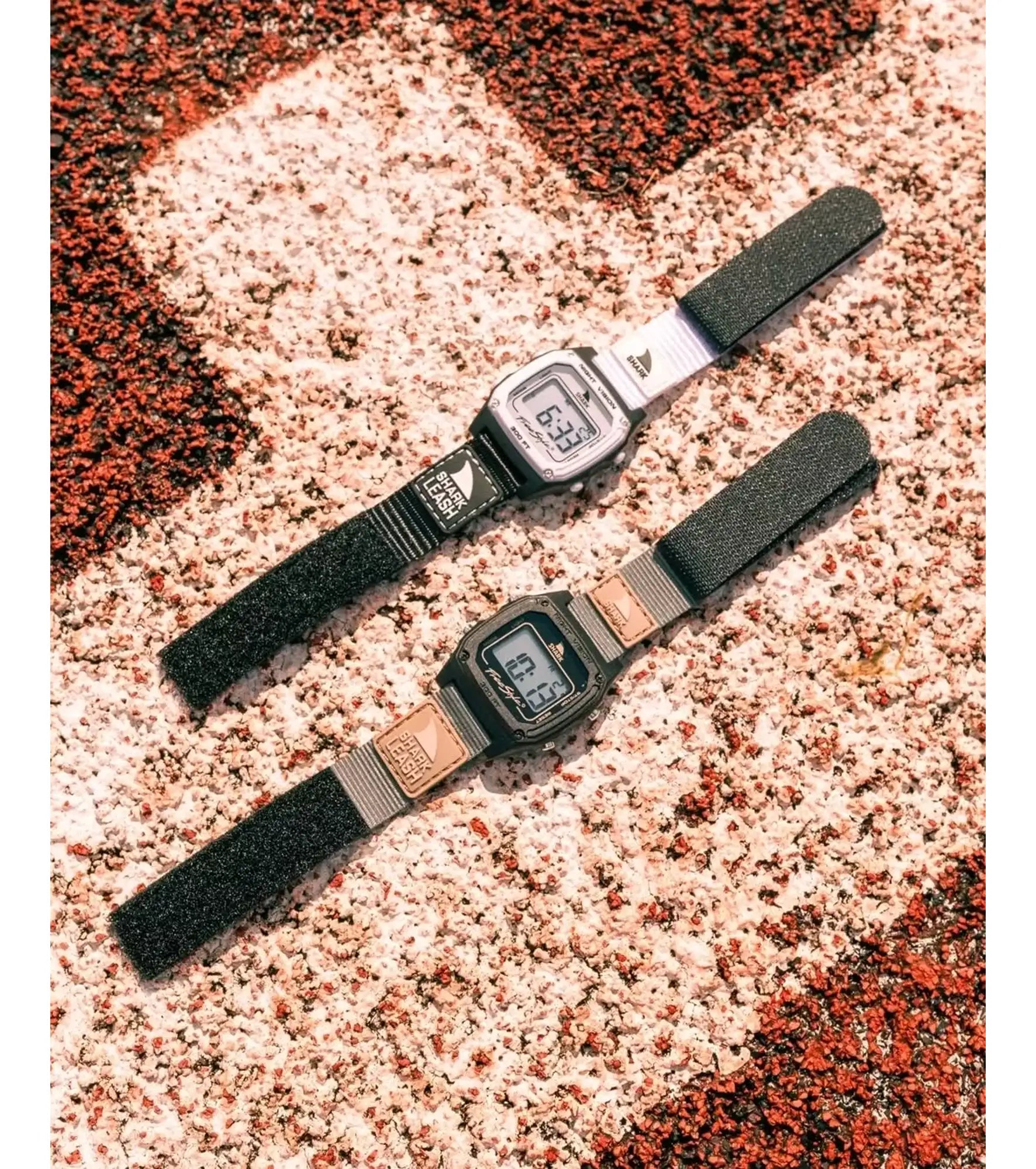 Freestyle - Shark Classic Leash - Sahara - Watch