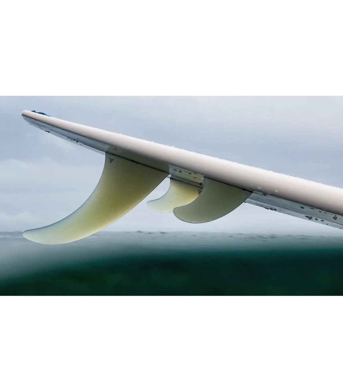 ROAM Longboard Fin Flex Tip Single Fin - Red