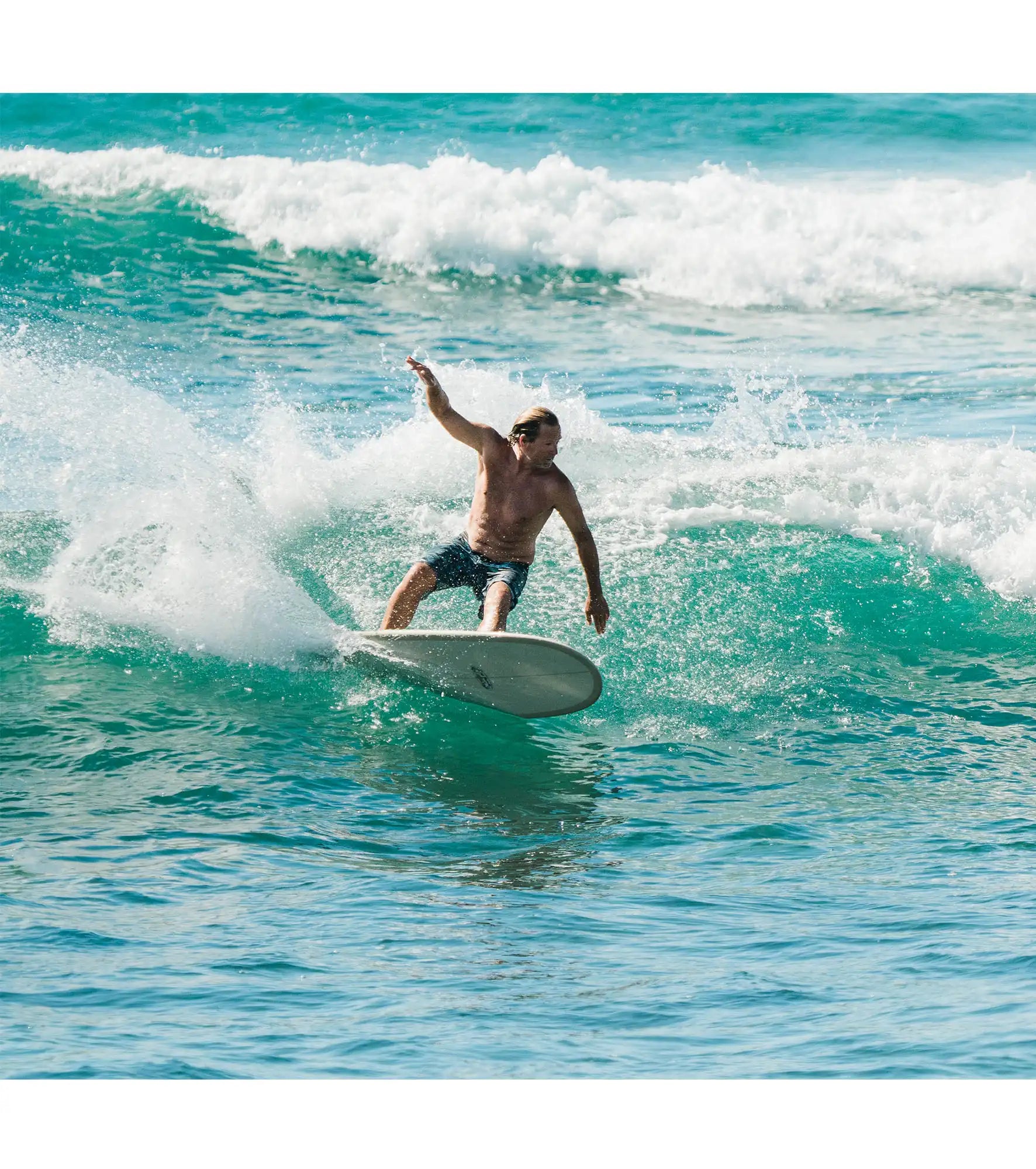 Takayama Scorpion 2 - Tuflite Pro - FCS II - 4 + 1 Fin