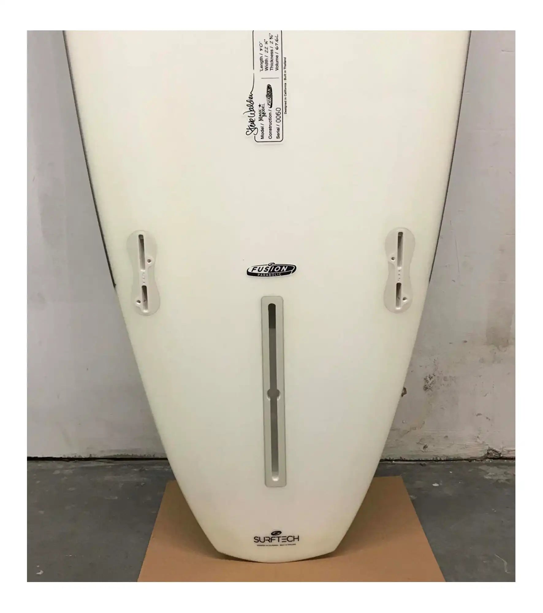 Walden Magic Model - Fusion Parabolic - FCS II - 2 + 1 Fin FACTORY SECOND